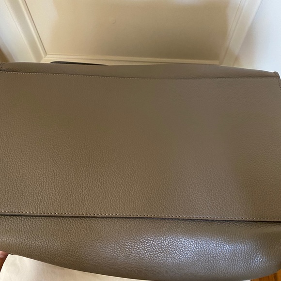 Celine large trapeze bag in taupe leather and suede - Picture 5 of 10